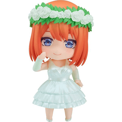 Nendoroid 2405 Yotsuba Nakano: Wedding Dress Ver 1