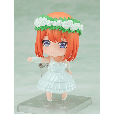 Nendoroid 2405 Yotsuba Nakano: Wedding Dress Ver 3