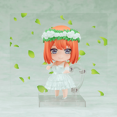 Nendoroid 2405 Yotsuba Nakano: Wedding Dress Ver 4