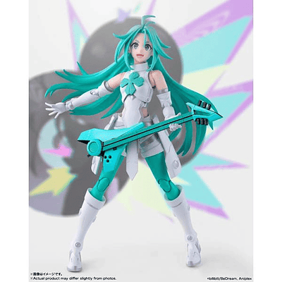 S.H Figuarts Lucky Cyan 2