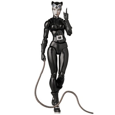 Mafex No. 123 Catwoman (Hush Ver.) 1