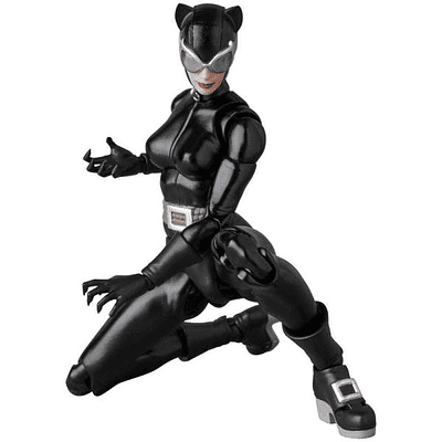 Mafex No. 123 Catwoman (Hush Ver.) 2