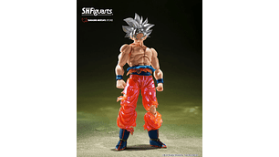 S.H. Figuarts Goku Ultra Instinct ¡Límite Transcendente Superado!