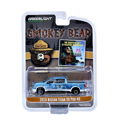 Greenlight 2019 Nissan Titan Xd Pro-4x Smokey Bear