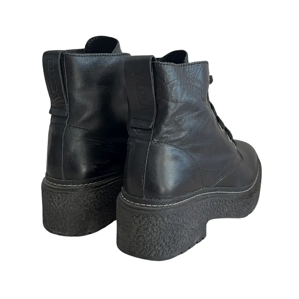 Botines cuero con cordones negras - Bimba y Lola | Talla 39