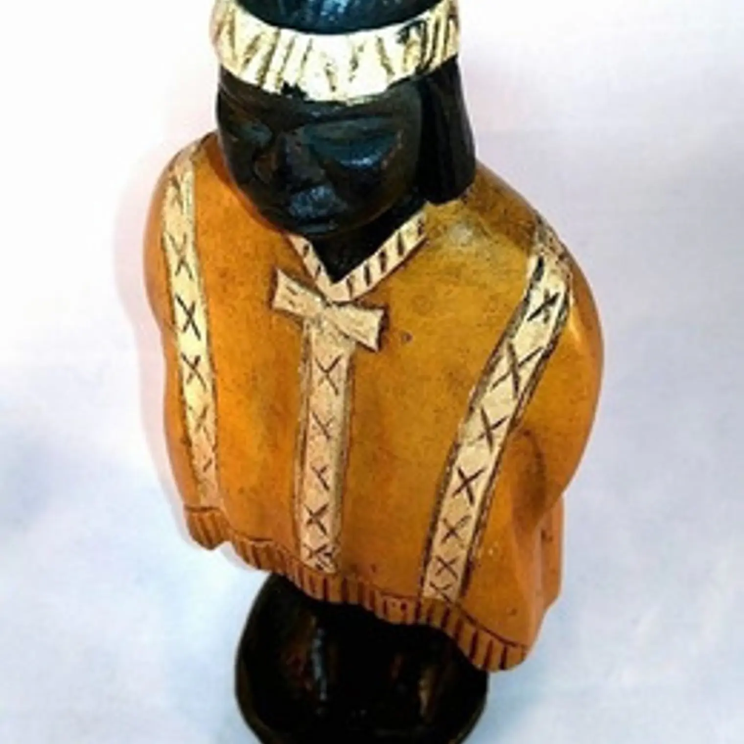 Figura Hombre Mapuche Dimensiones 22x9cm 3