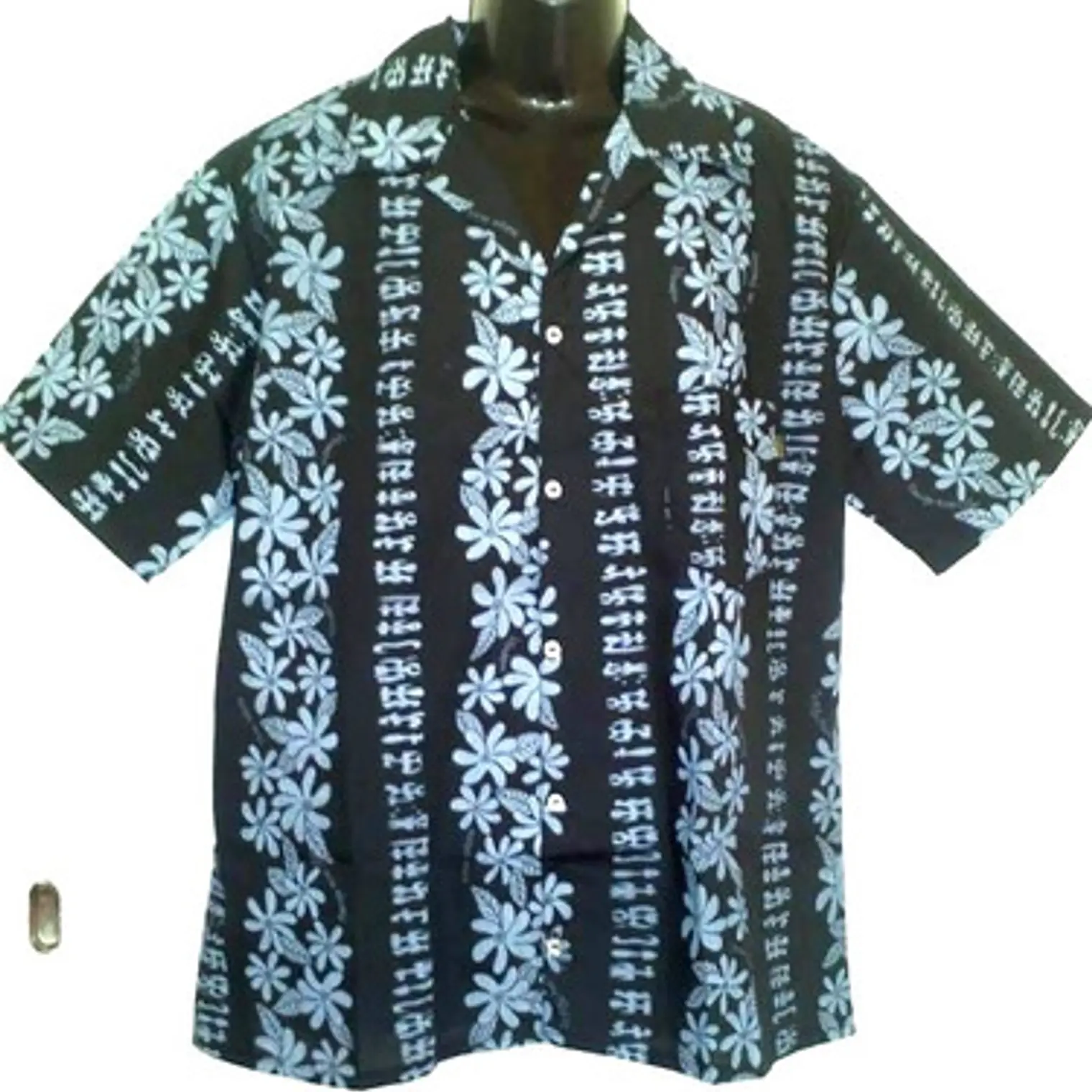 Camisa Polinésica Taukiani Negra con rongo rongo gris 1