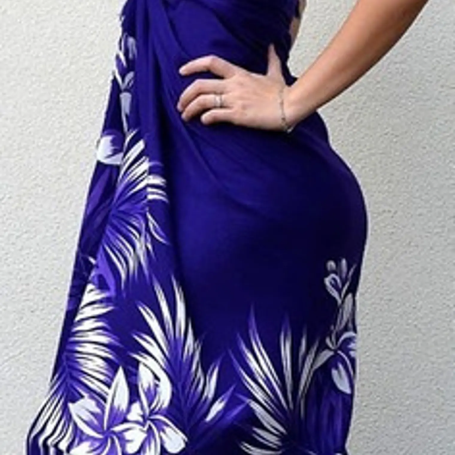 Pareo Hawaii Color Morado Hojas De Coconut Y Tipanie Morado 1