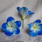 Flor Para Cabello Con Palito Tipanie Azul texturada - thumbnail 1