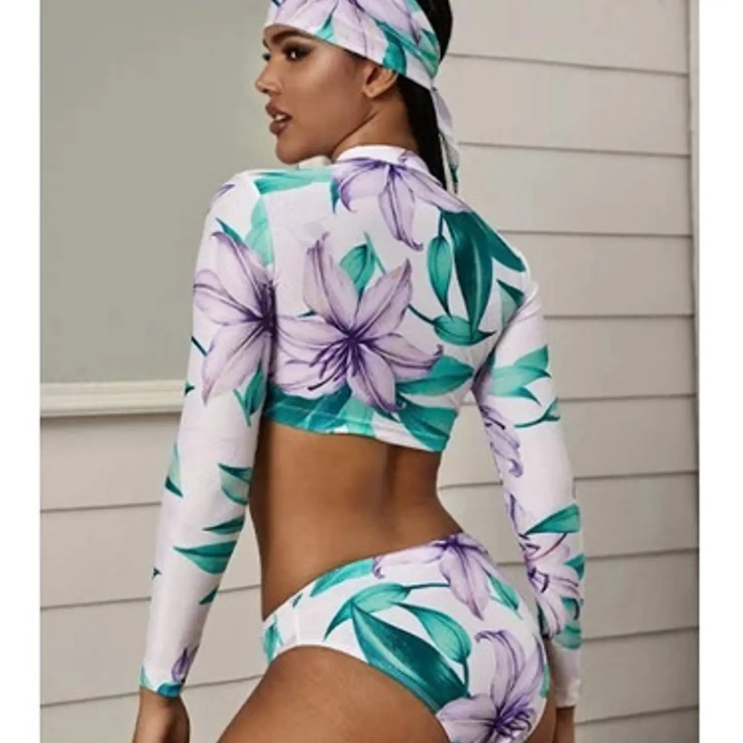 Bikini Manga Larga Blanco Con Flores Lila Y Hojas / Traje de baño 1