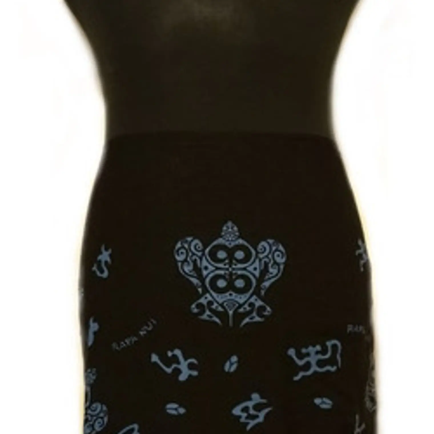 Pareo Corto Napohe Color Negro Tortuga Rongo Rongo Azul 2