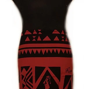 Pareo Napohe Grande Rapa Nui Color Rojo Diseño Tatoo Negro