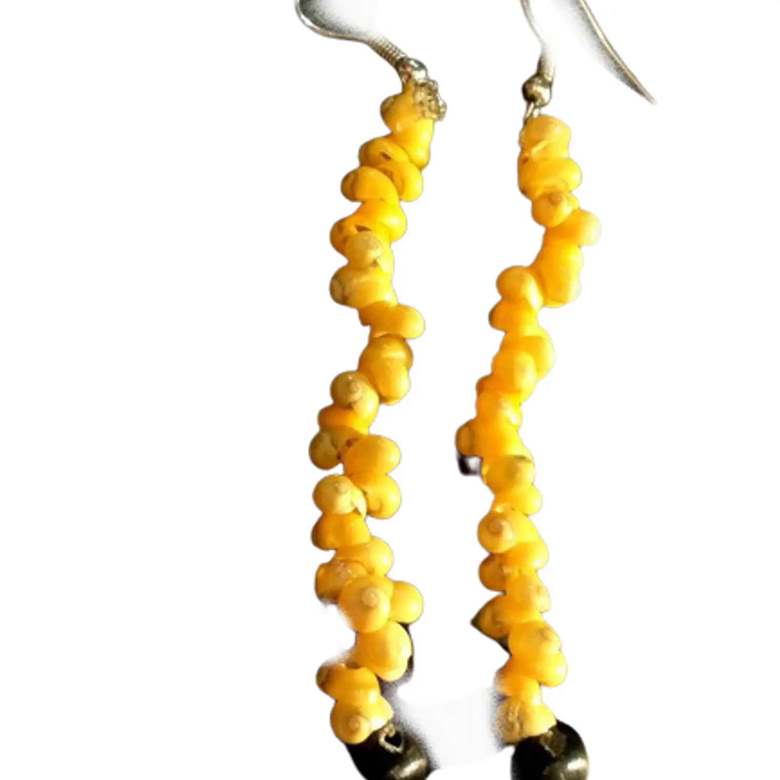 Aros largos con conchitas pipi amarillo 1