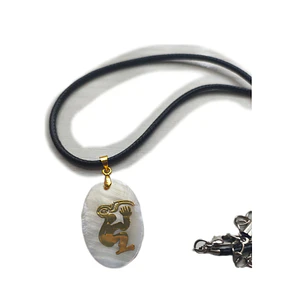 Colgante Nácar Tangata Manu bronce  / Diametro 3cm