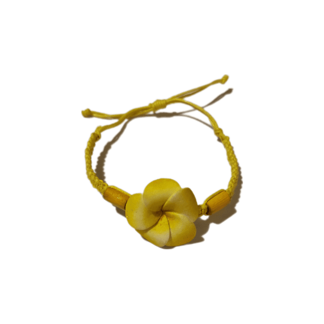 Pulsera de hilo ajustable con flor tipanie amarilla