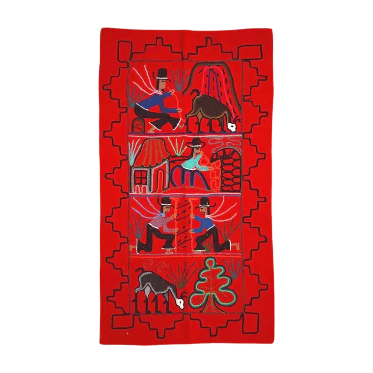 Telar rojo bordado con hermosa iconografia Aymara 2