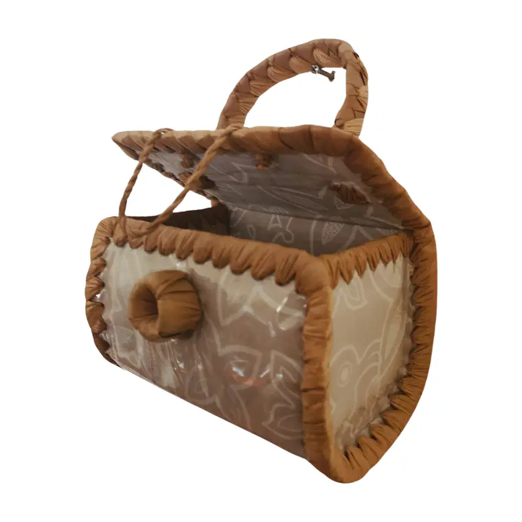 Bolsito hecho con Fibra de Pandanus Y Tela Rapa Nui 7