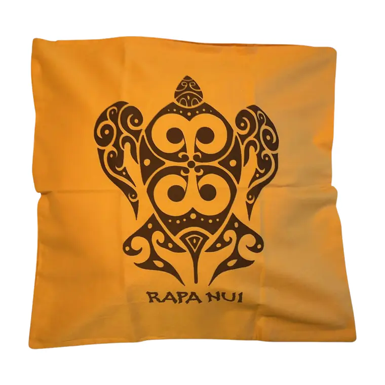 Funda cojin Amarilla Gabardina estampada con tortuga 45x45cm 4