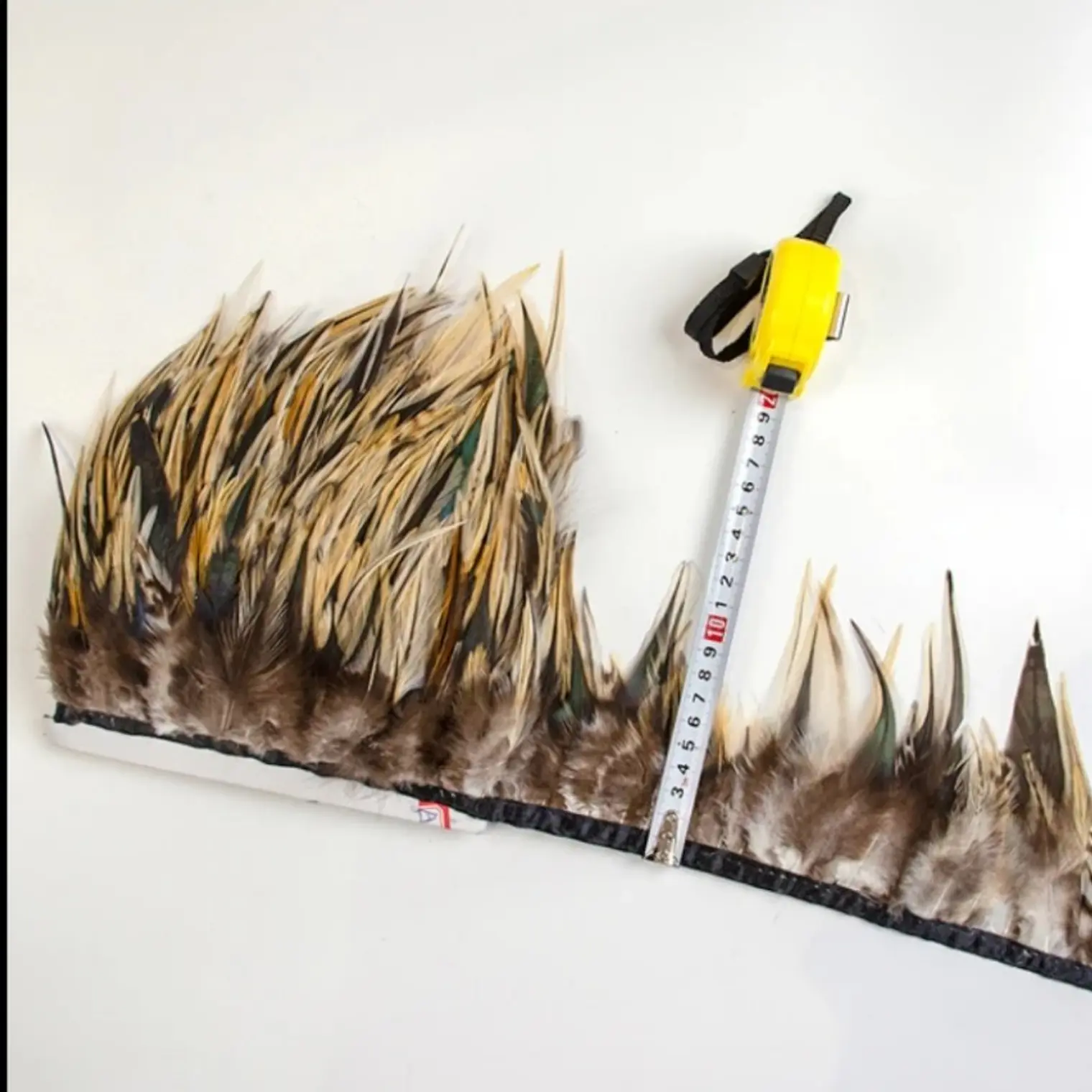 1 metro Boa Plumas beige Claro con negro 10 a 12 Cm punta 2