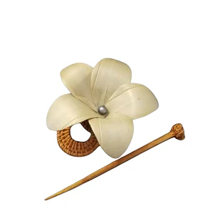 Flor Pandanus Con Perla Para El Cabello en pinza de fibra