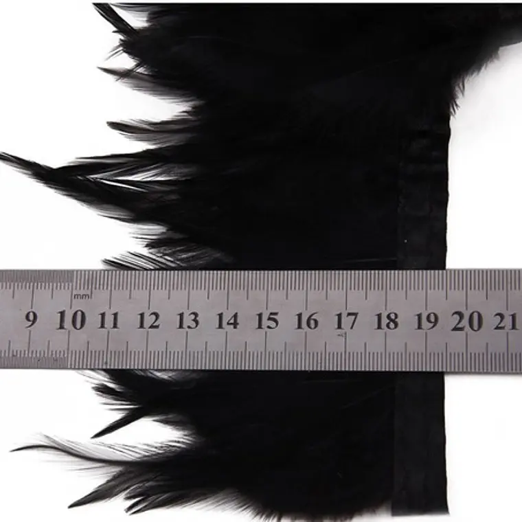 Boa 5 yardas o 4,5mts Plumas Negro 8 A 12 Cm punta 1