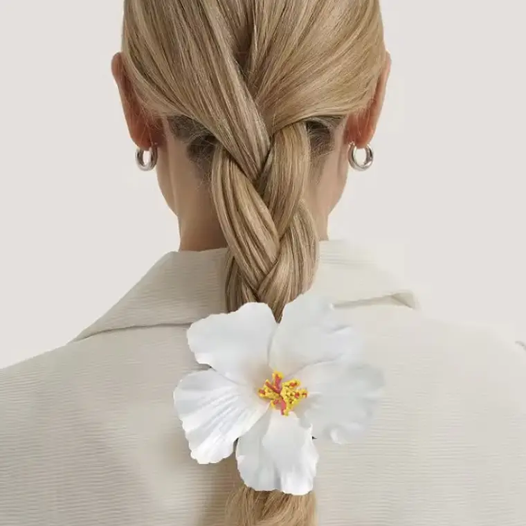 Flor Hibisco blanco con pinza para el cabello 1