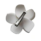 pack 2 Flor Tipanie 6cm para el cabello blanca con pinza - Miniatura 3
