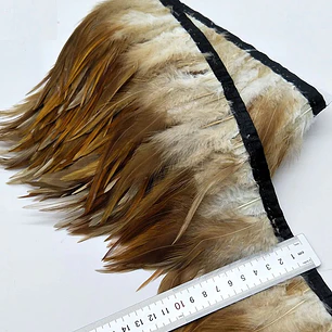 Boa 10 yardas o 9mts Plumas Cafe Claro 10 a 12 cm