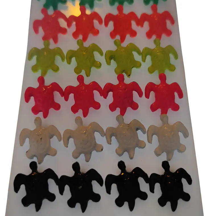 Aritos Tortuga con tornillo / diametro 1cm 12