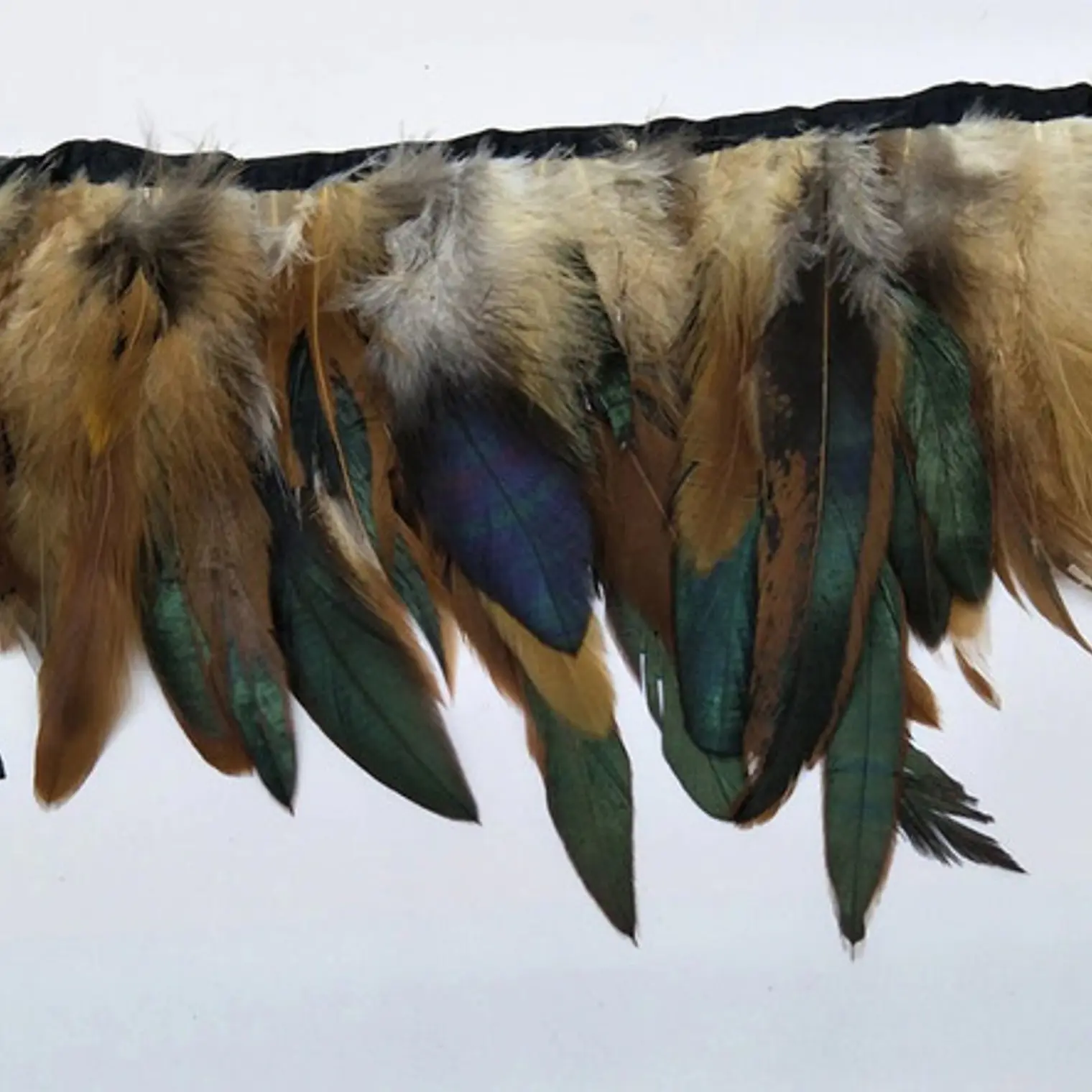 Retazo 0,7 metro de Boa con Plumas Cafe Con Negro 10 a 12 Cm 3