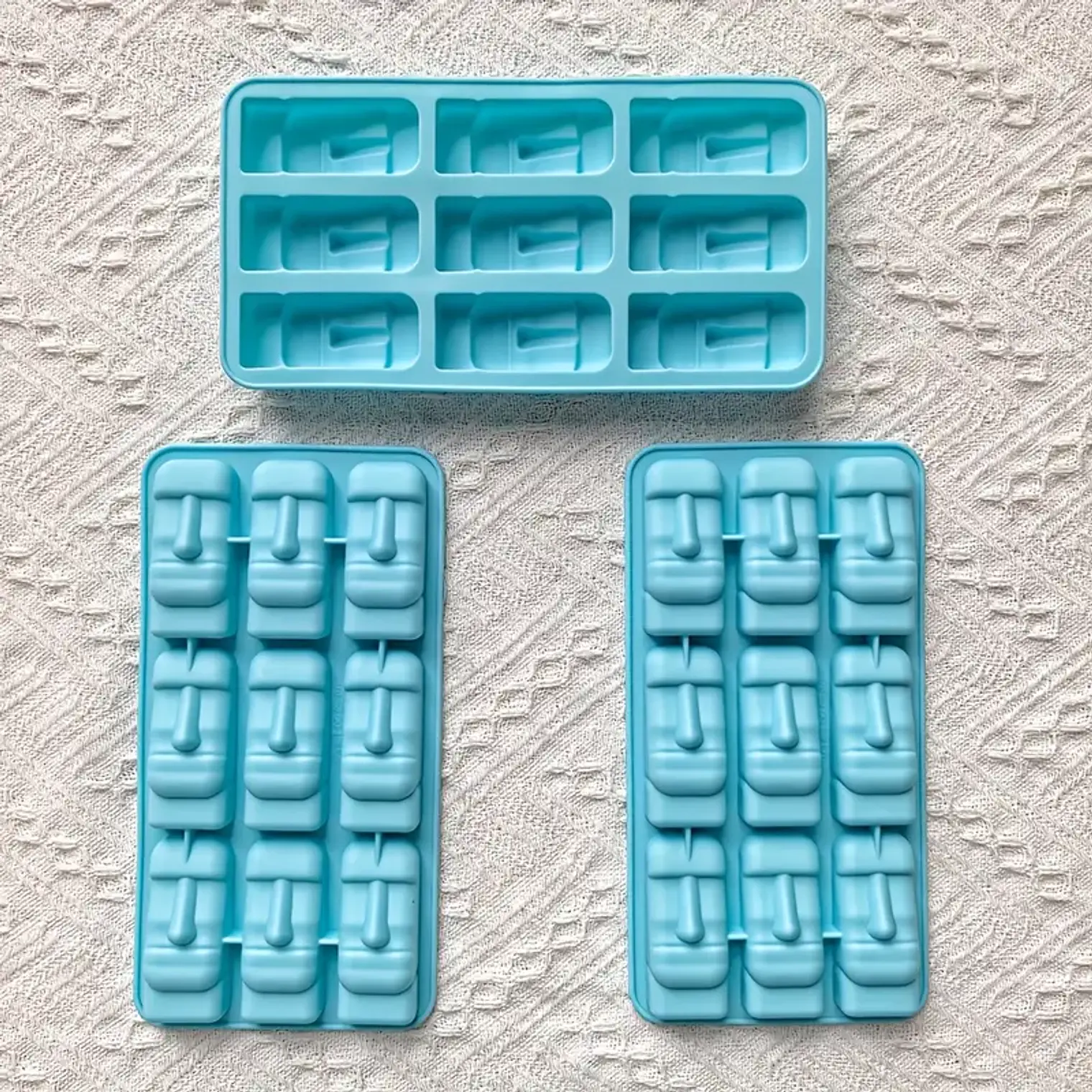 Moldes Moai De Silicona Ideal Para Hielos COLOR CELESTE 10