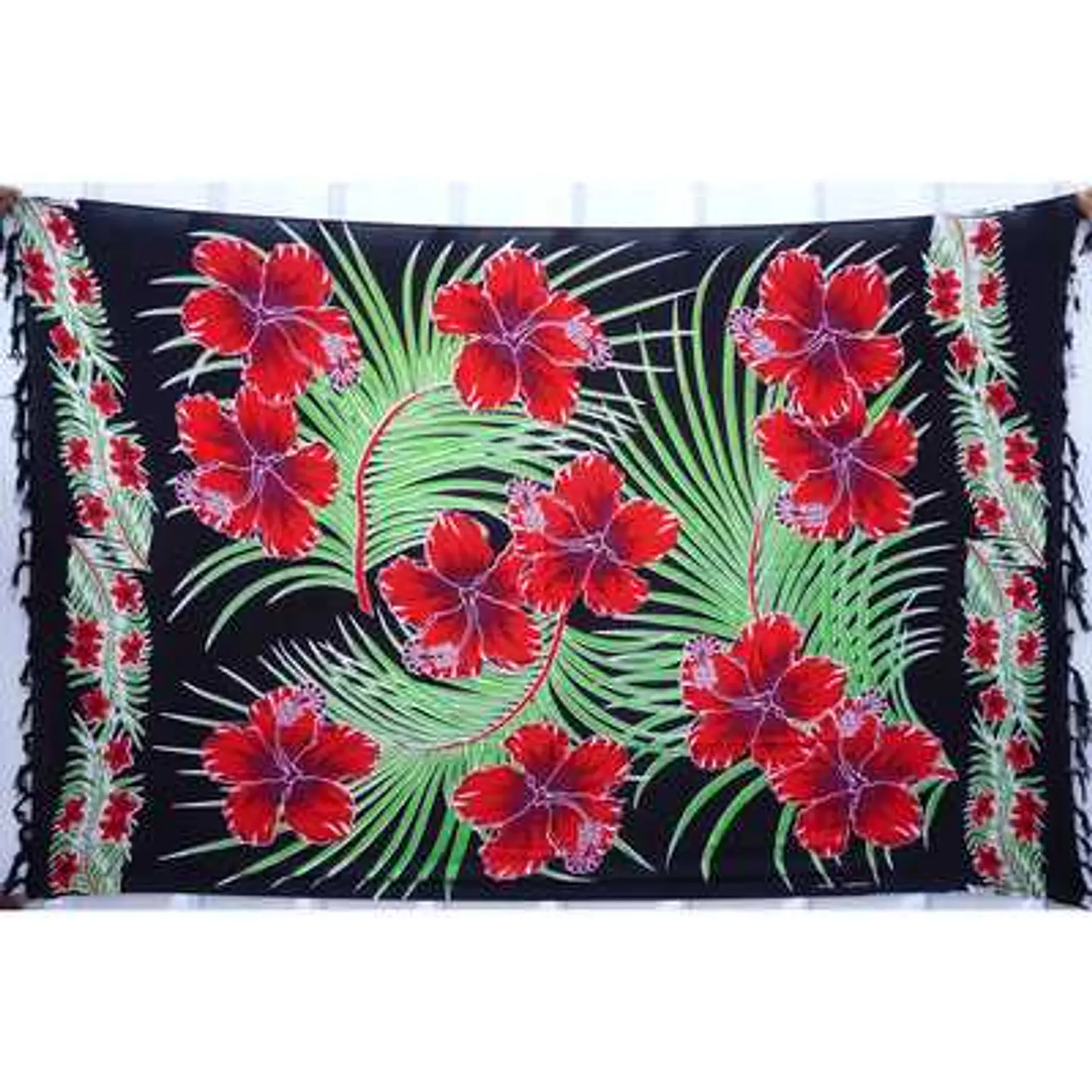 Pareo L 1,75x1,15mts Negro con Hibisco Rojo y hojas 1