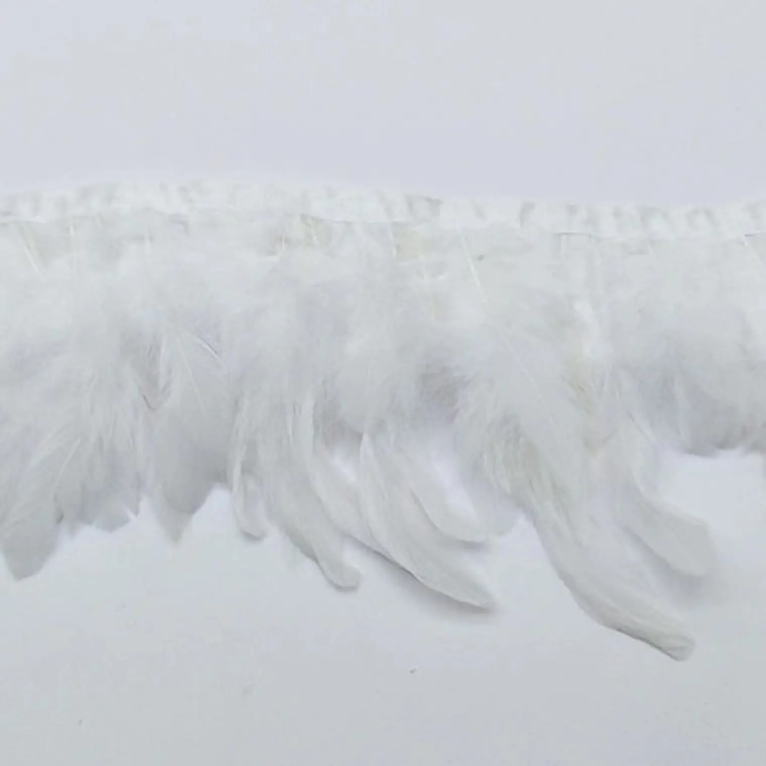 pack 5 yardas / 4,5mts boa Plumas Blancas 8 A 12 Cm redonda 2