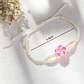 Pulsera de hilo con conchas pure blanco y tipanie fucsia - Miniatura 1