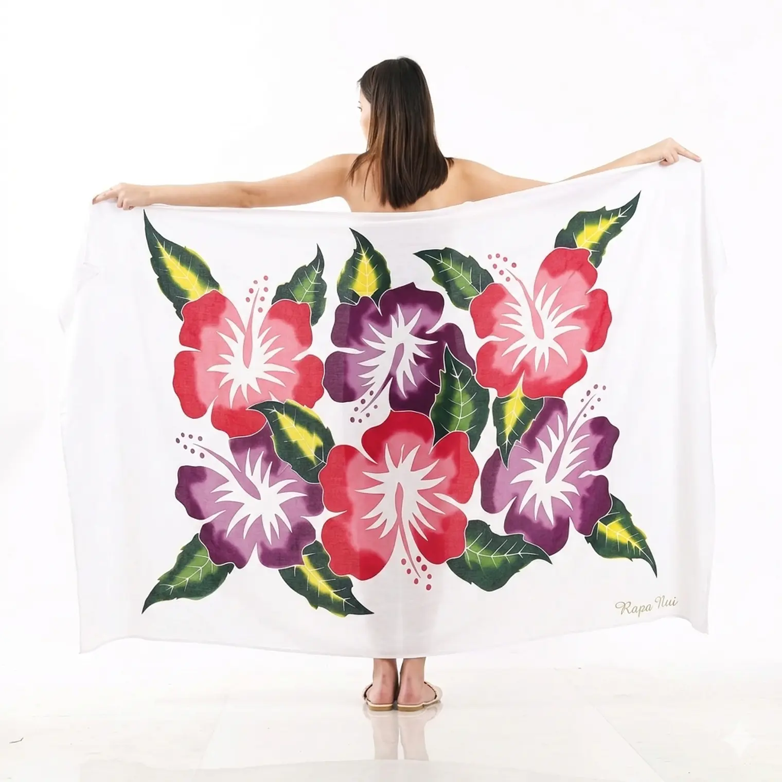 Pareo Blanco L con 6 hibiscos 1,70x1,15mts 1