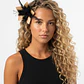 Pinche Para Cabello Flor De Pandanus 10cm con 5 plumas negras - thumbnail 1