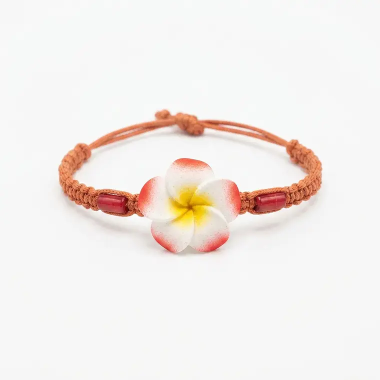 Pulsera de hilo ajustable con flor tipanie borde rojo 2