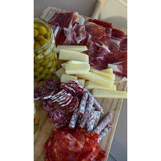 Jamón Serrano 1 kilo & Pimientos del Piquillo - Date el Gusto