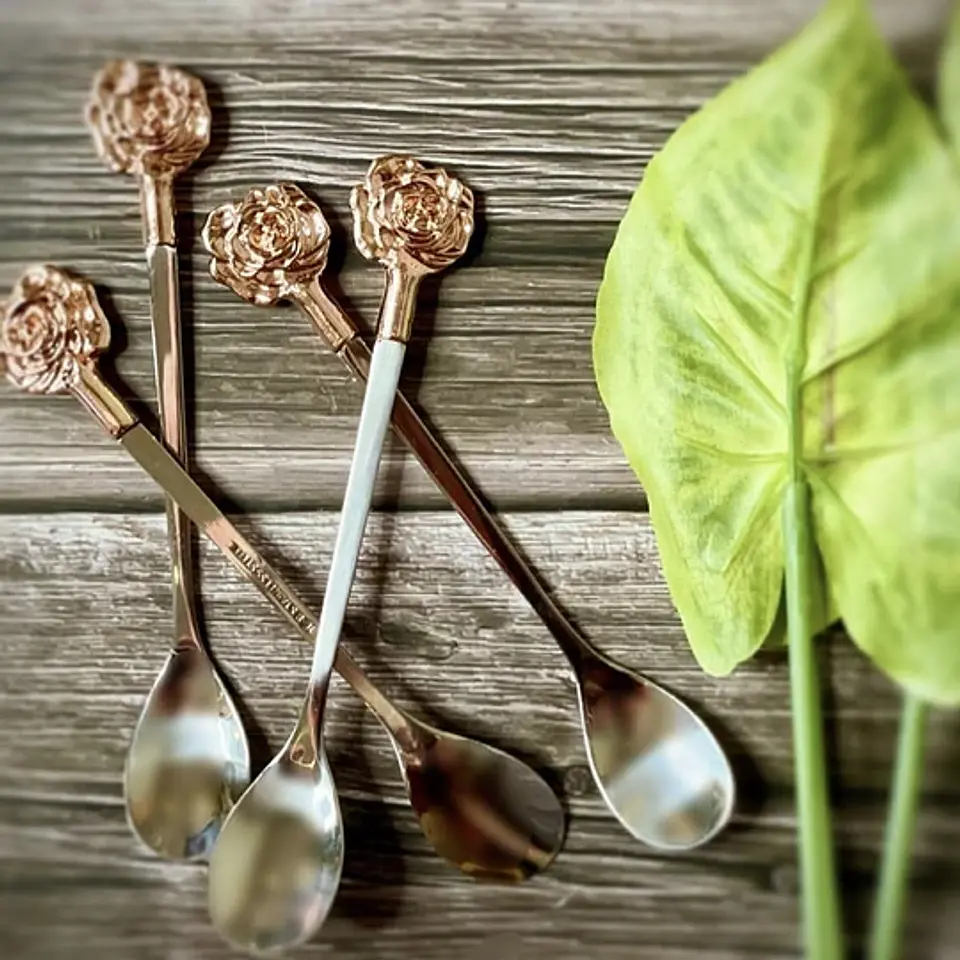 CUCHARITAS PEONÍAS 1