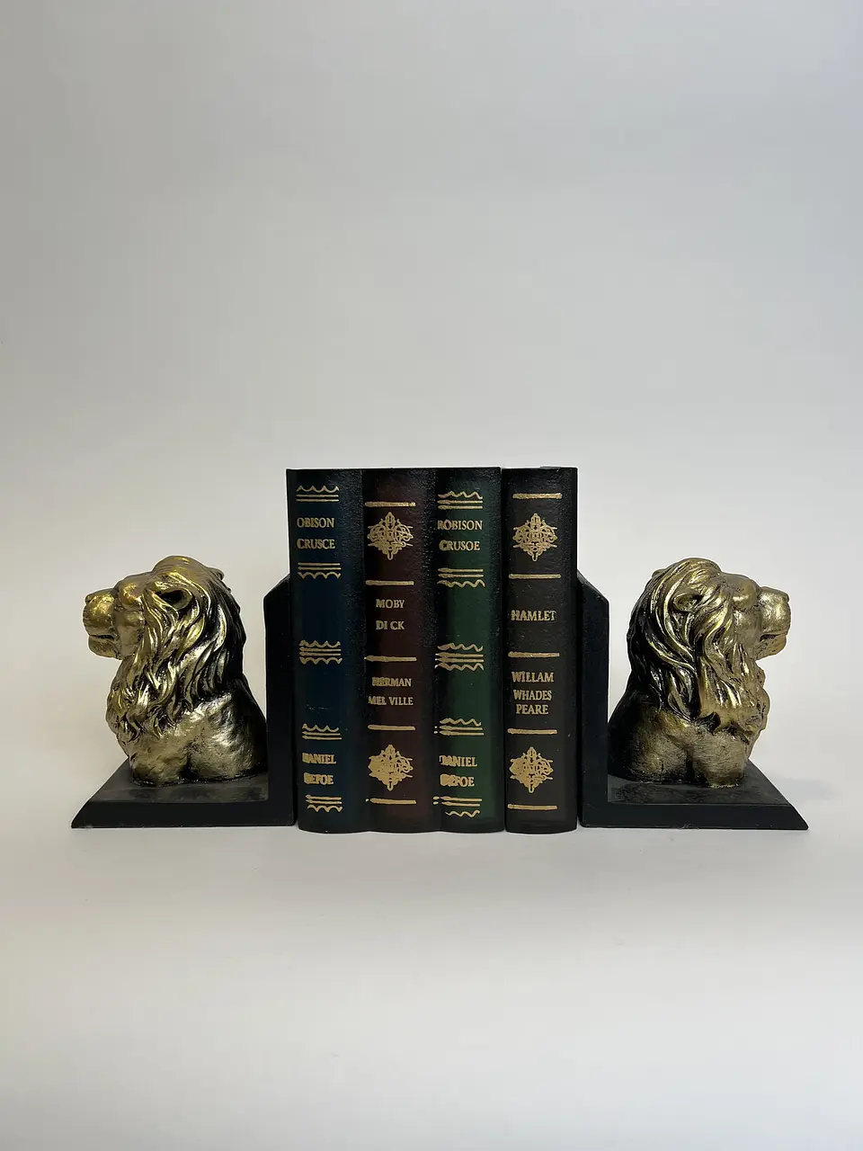 Tope de libro leones 2