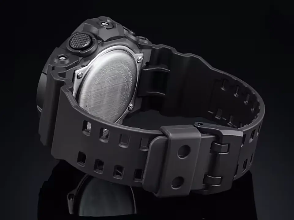Reloj G-SHOCK GA-700-1B 5