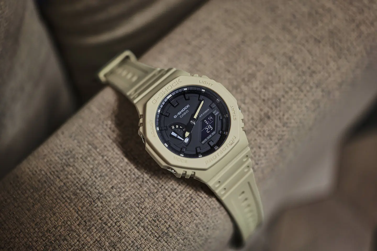 Reloj G-SHOCK GA-2100-5A 5