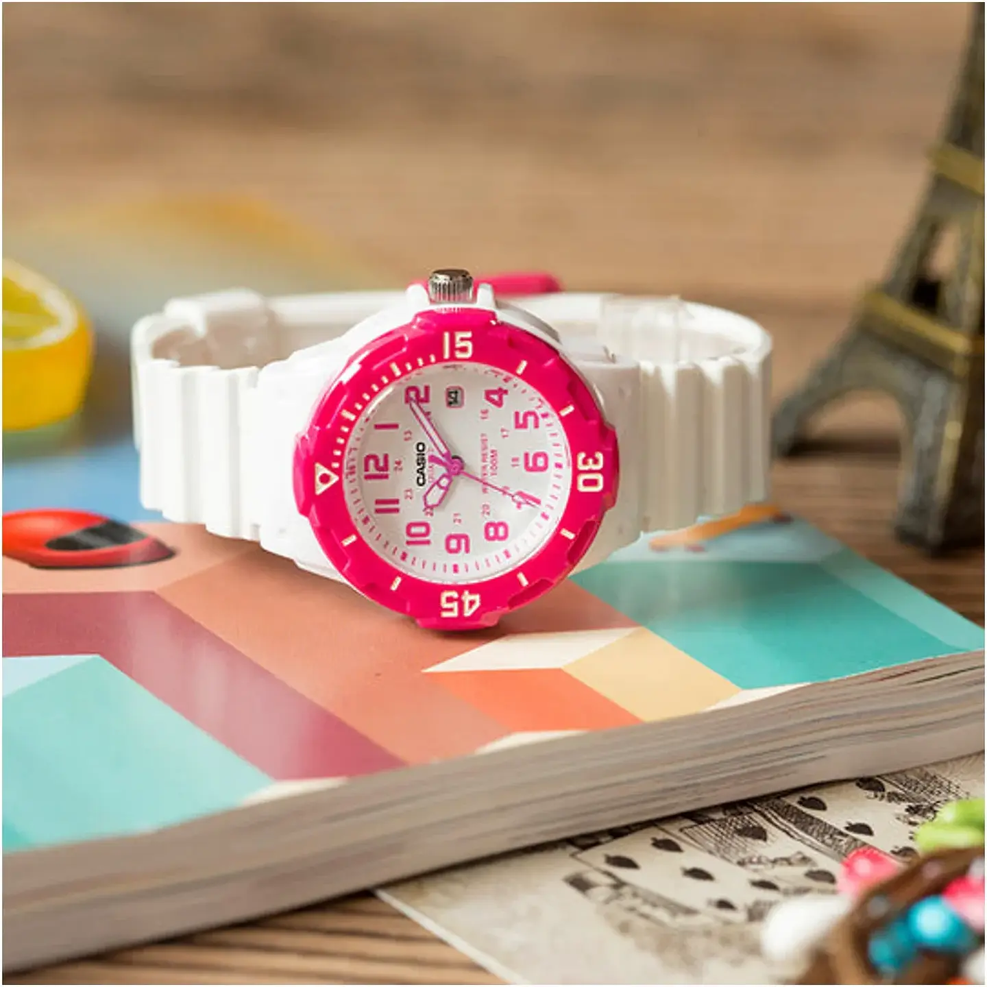 Reloj CASIO LRW-200H-4BV 4