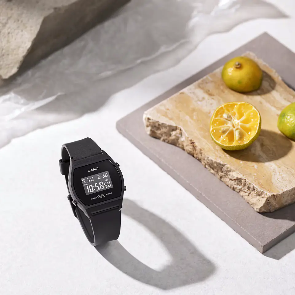 Reloj CASIO LW-204-1B 4
