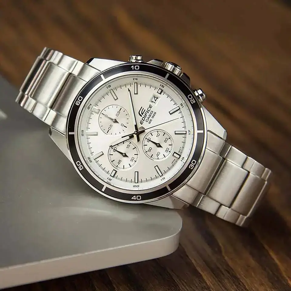 Reloj EDIFICE EFR-526D-7AV 4