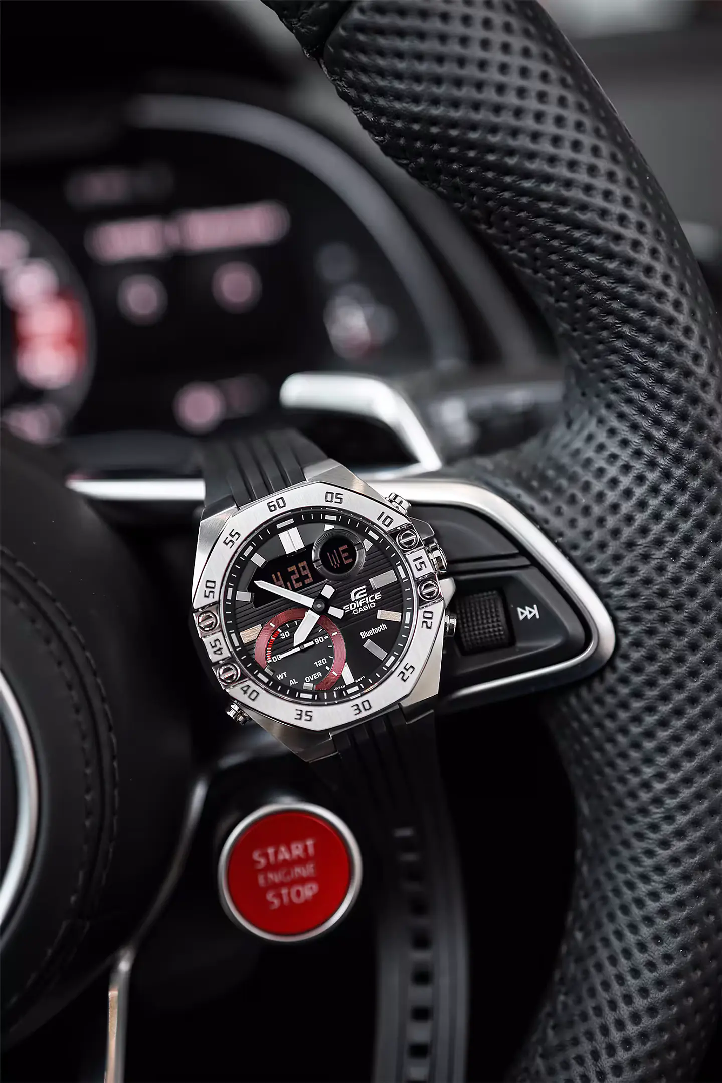 Reloj EDIFICE ECB-10P-1A 4