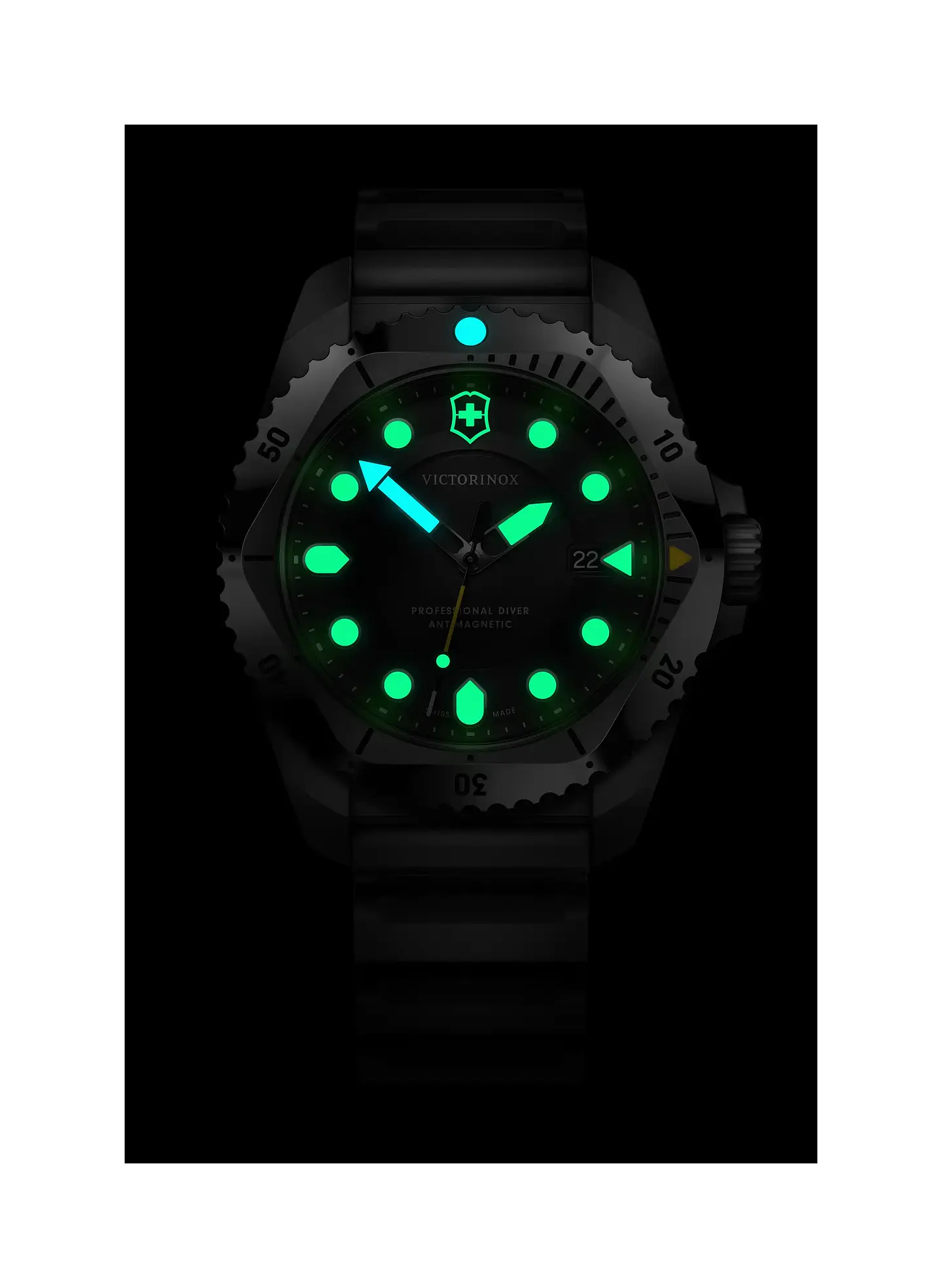 Reloj VICTORINOX Dive Pro Quartz Negro 2