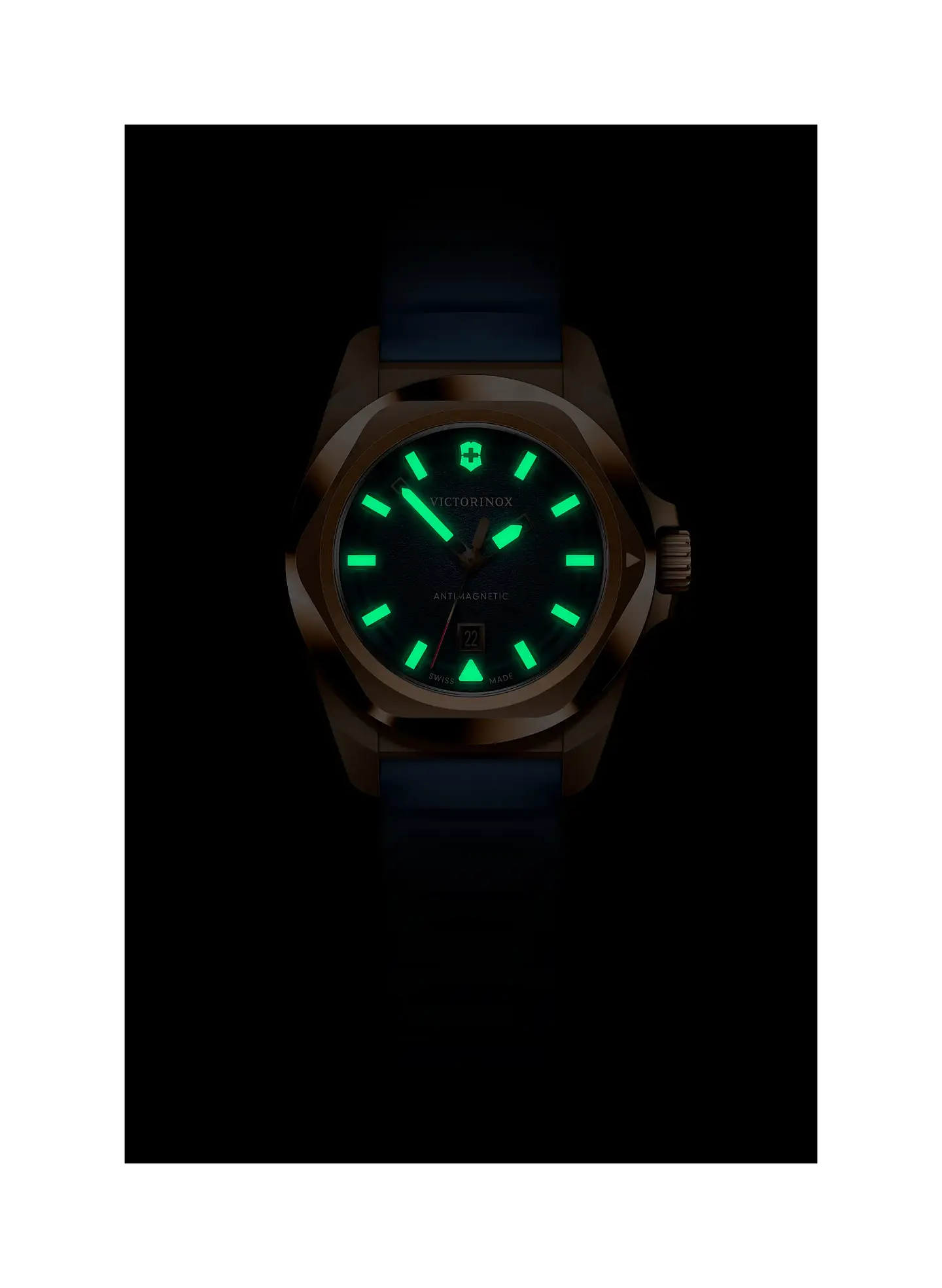 Reloj VICTORINOX W I.N.O.X. Small 2