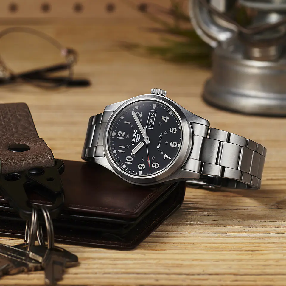 Reloj SEIKO 5 Sports Field Automatic SRPG27K1 2