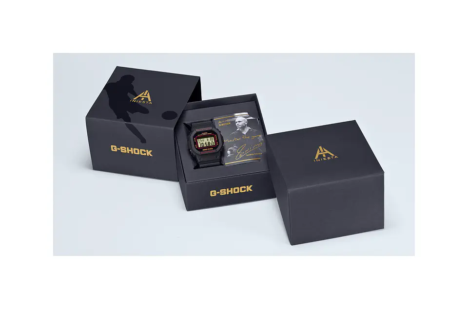 Reloj G-SHOCK DW-5600AI-1 Andres Iniesta Edition 6